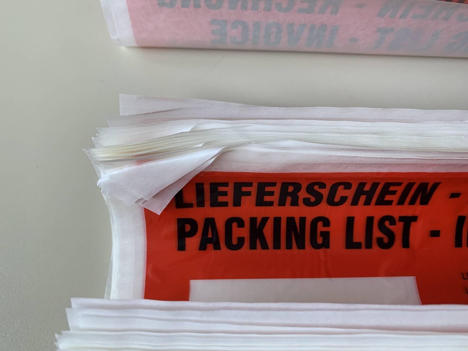Solide Taschen